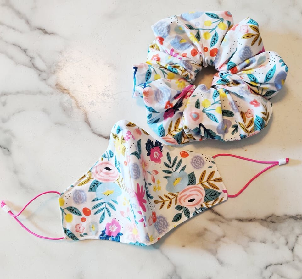 Kay | Set Collar Slip-On Bandanas Reversible