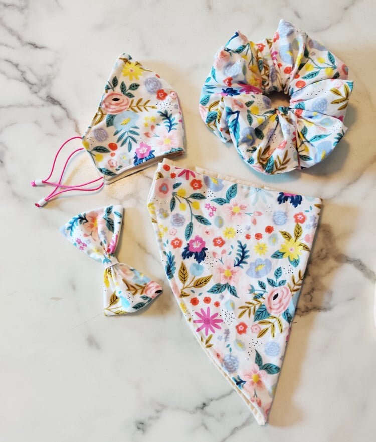 Kay | Set Collar Slip-On Bandanas Reversible